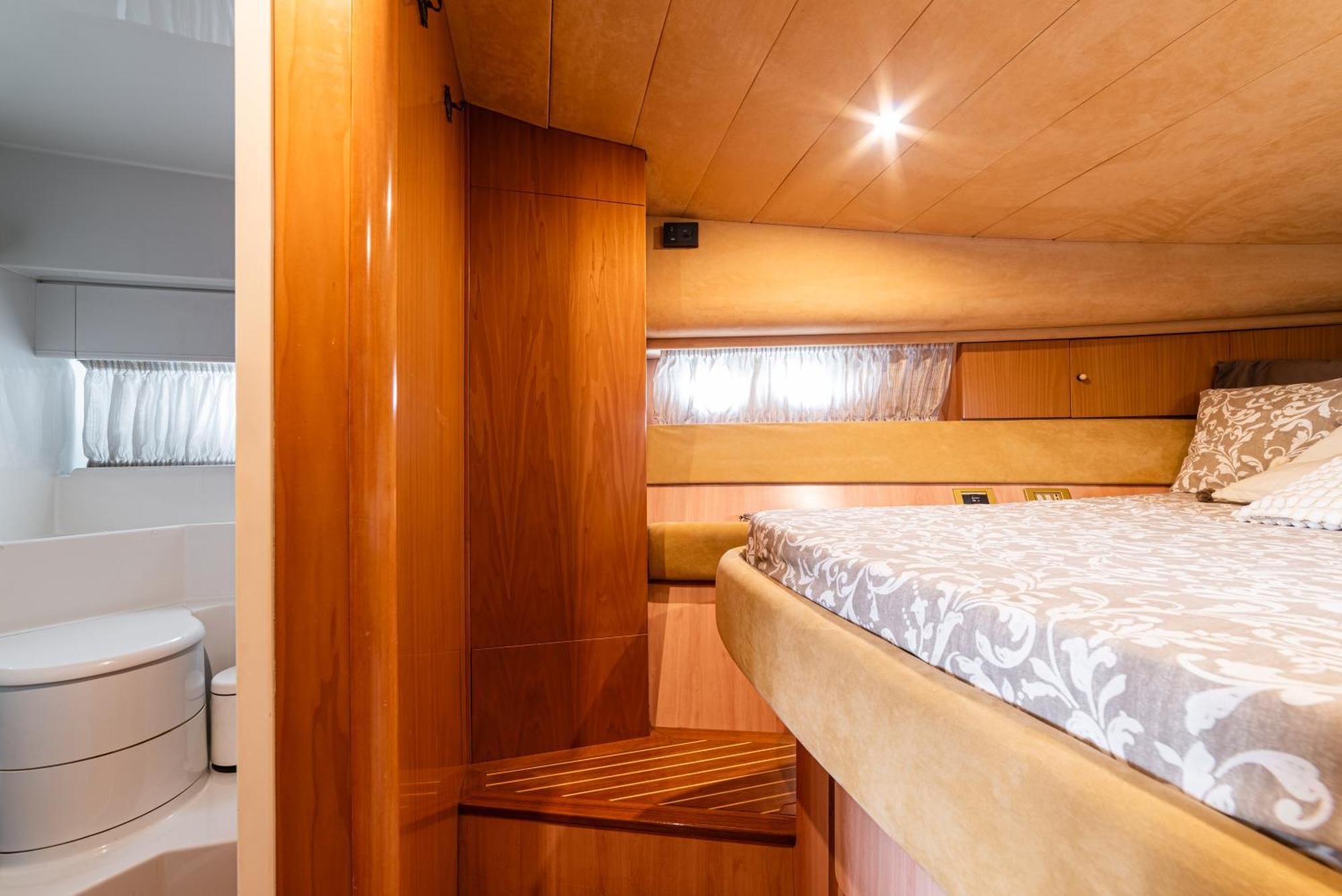Botel Odissea Barca Per Sognare *